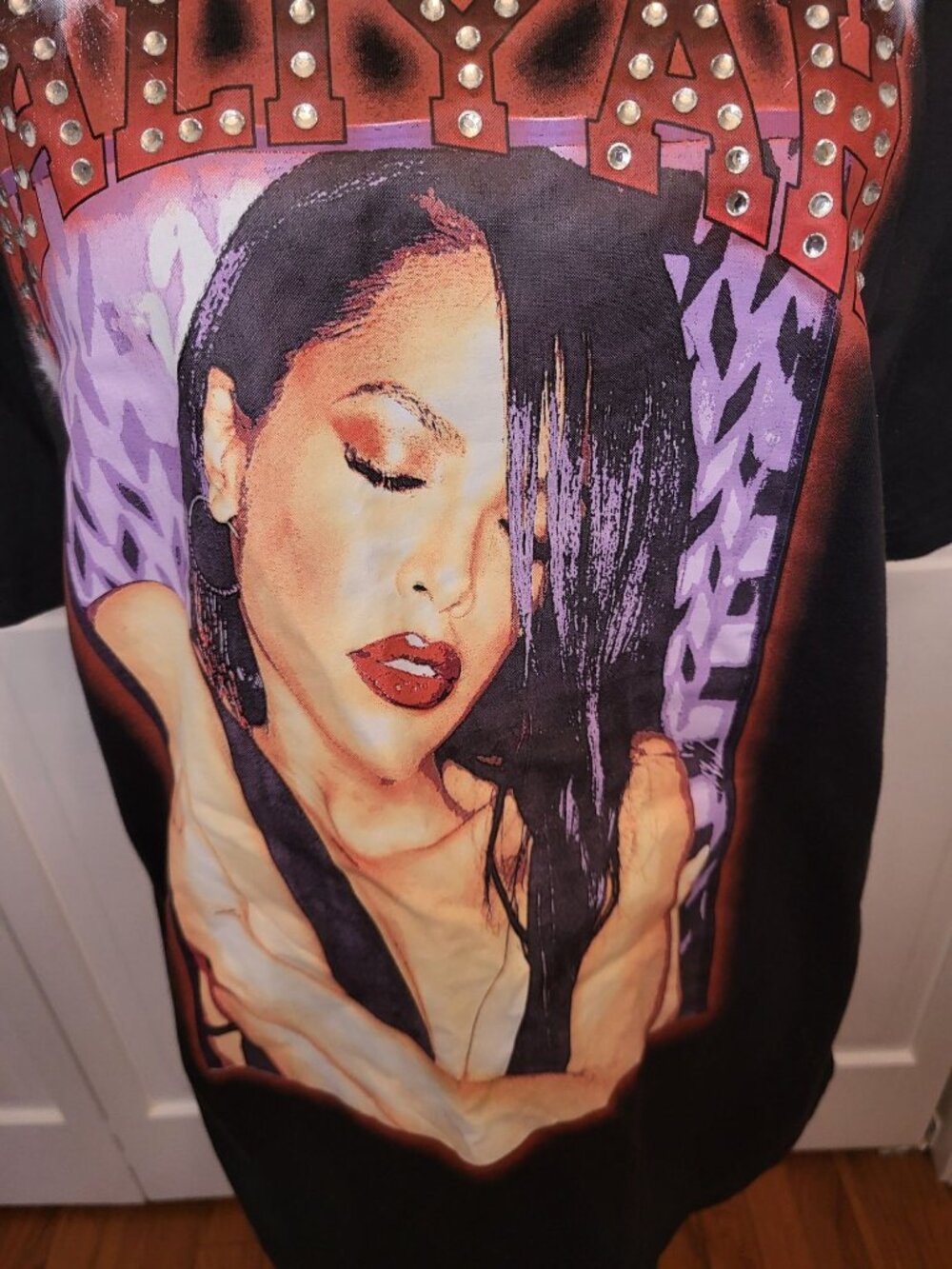Aaliyah Black Graphic Tee Band Tee Rhinestones L Streetwear Bling Retro 90s - Picture 5 of 7
